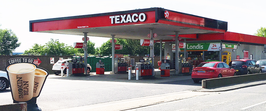 outside sml smokin bean texaco eastleigh