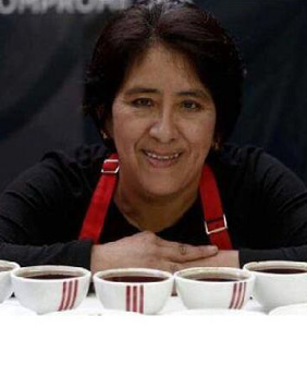 Lourdes Córdova Moya Lourdes Córdova Moya